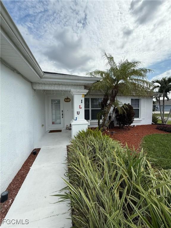 2101 NE 22nd Ave., Cape Coral, FL 33909