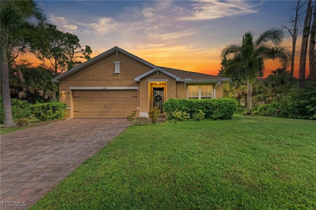 2200 Pratt Ave., North Port, FL 34286