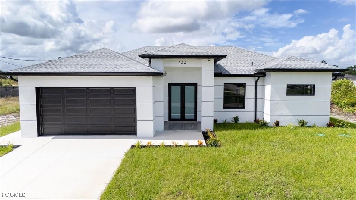 344 Parkman Ave., Lehigh Acres, FL 33974