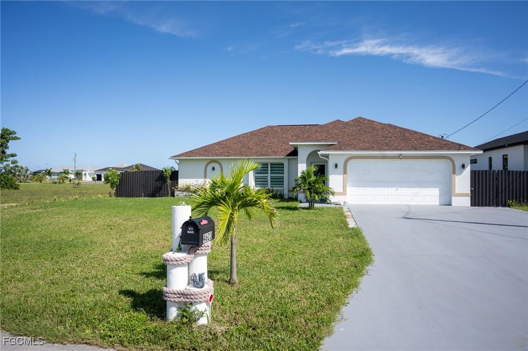 4623 Jacaranda Pkwy., Cape Coral, FL 33993