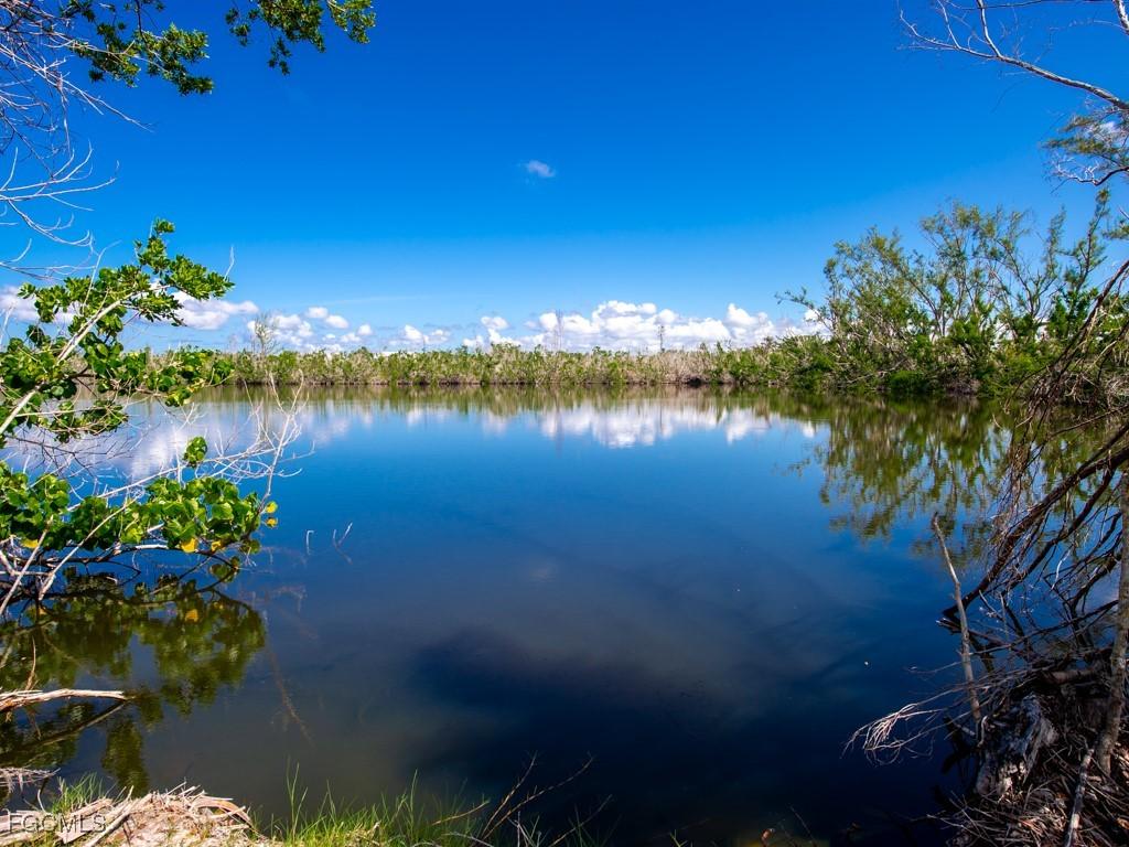 1450-1460 Court Pl., Sanibel, FL 33957