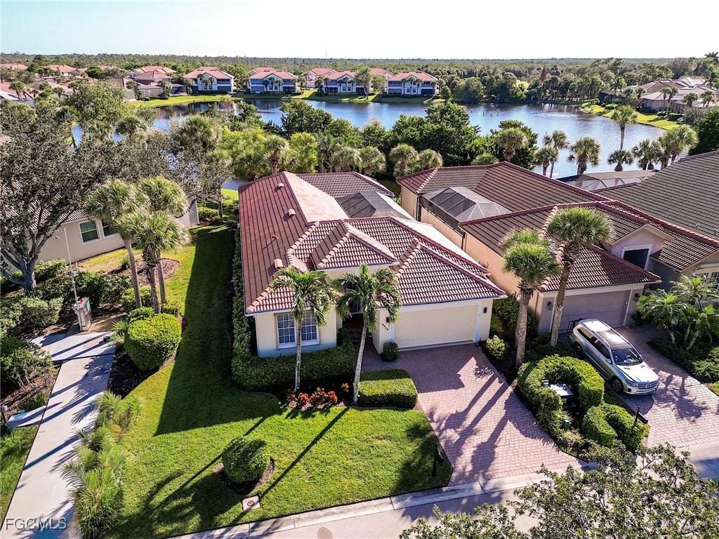 8920 Crown Colony Blvd., Fort Myers, FL 33908