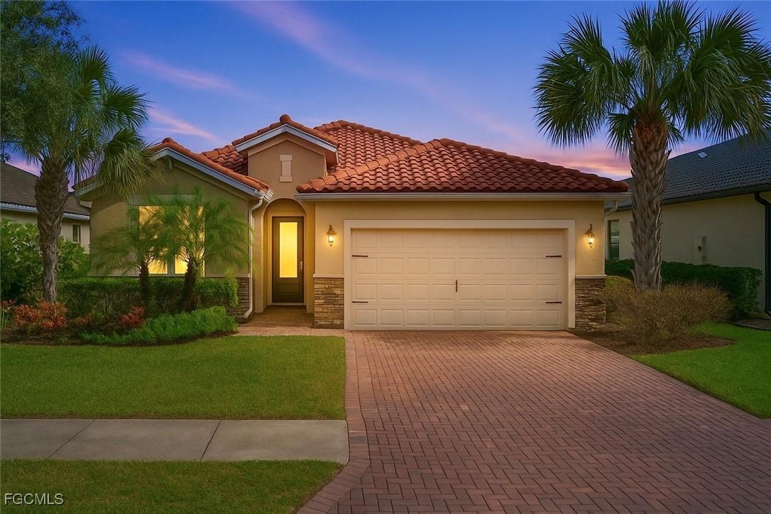 2110 Clementine St., Naples, FL 34120