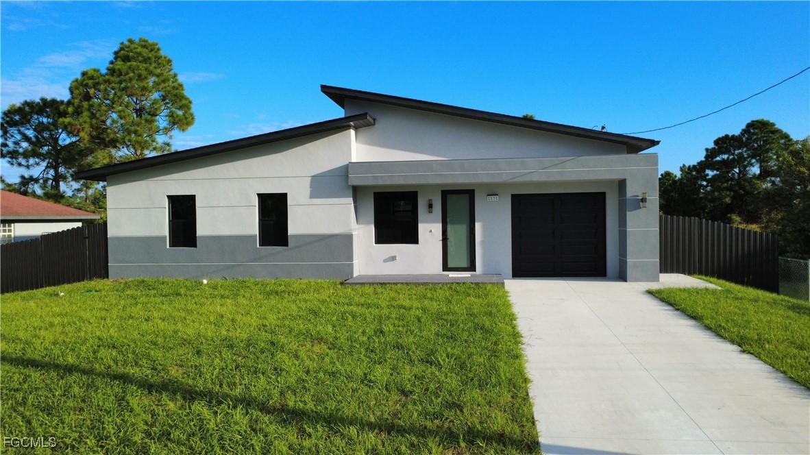1131 Fogia St., Lehigh Acres, FL 33974