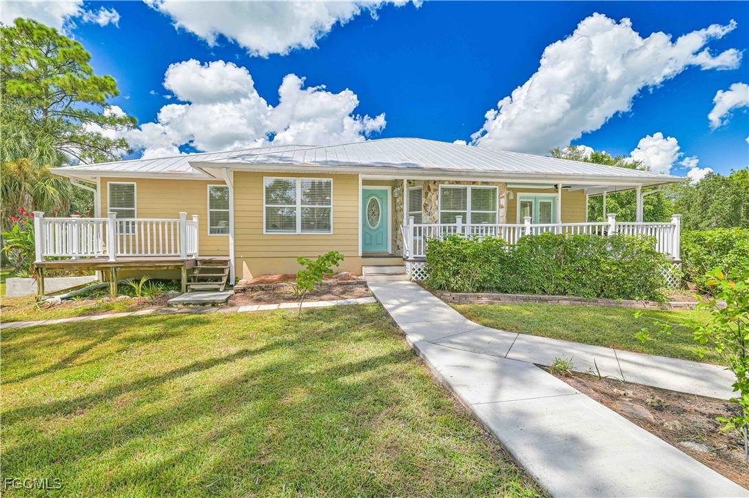 6840 Cadet Ave., Fort Myers, FL 33905