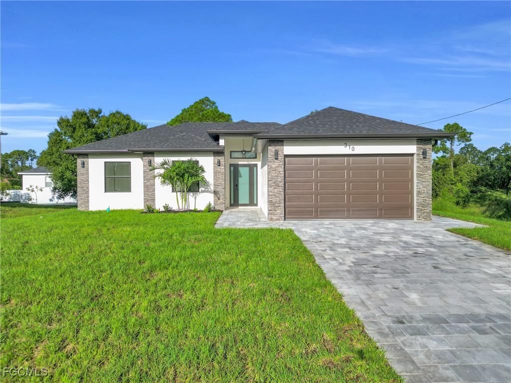 310 Lenz Ave., Lehigh Acres, FL 33974