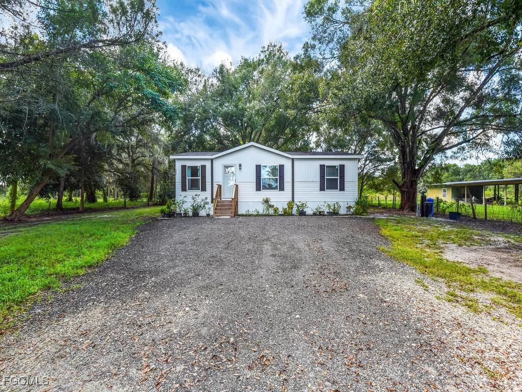 1079 Summerall Rd., Labelle, FL 33935