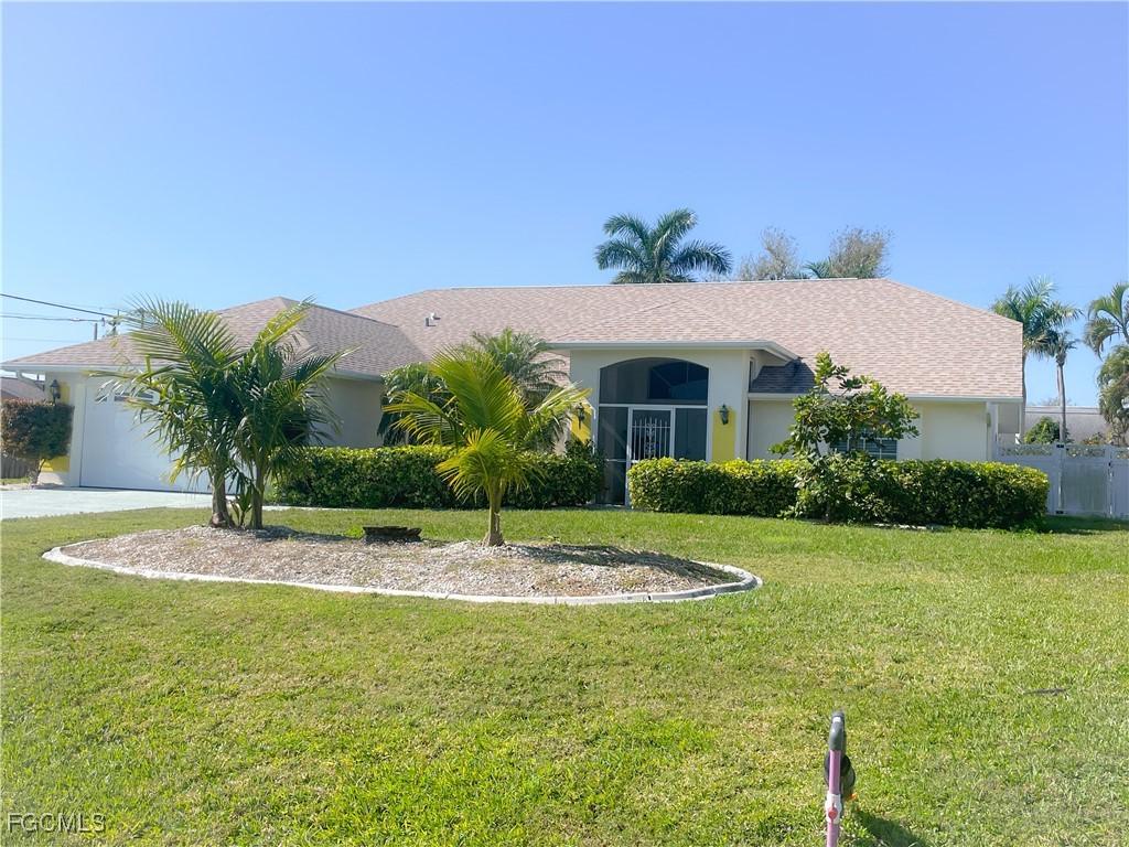 4436 SE 11th Pl., Cape Coral, FL 33904