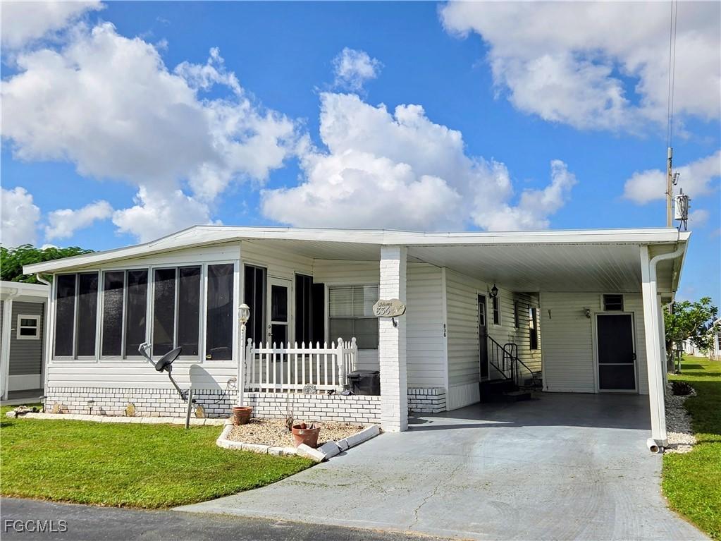 836 Peaceful Dr., North Fort Myers, FL 33917