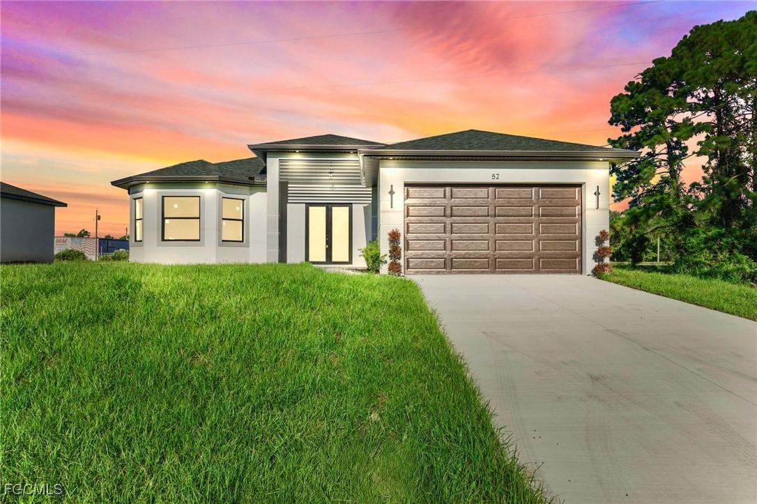 52 Floyd Ave., Lehigh Acres, FL 33976
