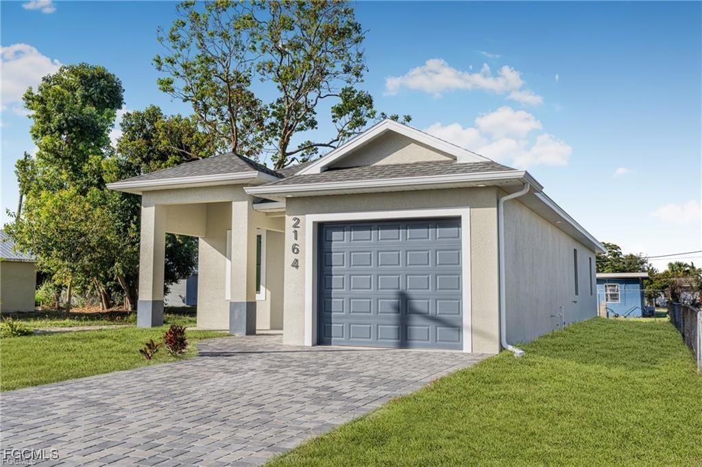 2164 Barker Blvd., Fort Myers, FL 33916