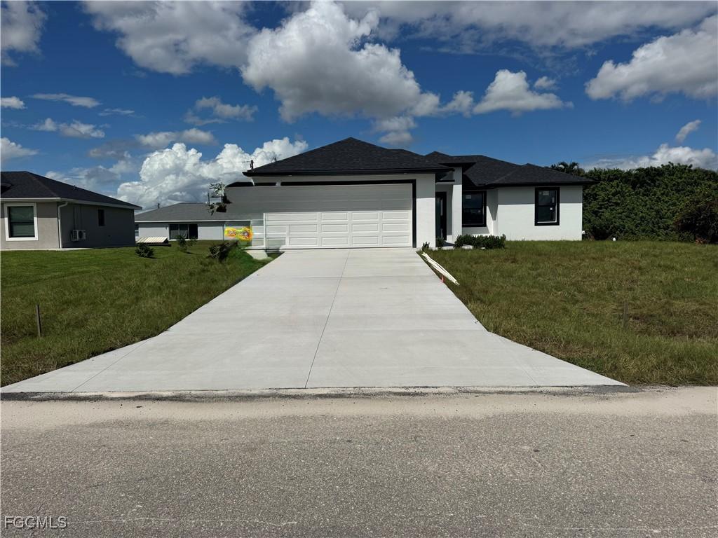 4906 Brookfield St., Lehigh Acres, FL 33971