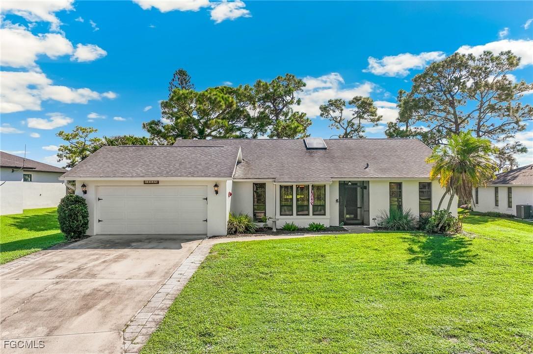 15138 Sam Snead Ln., North Fort Myers, FL 33917