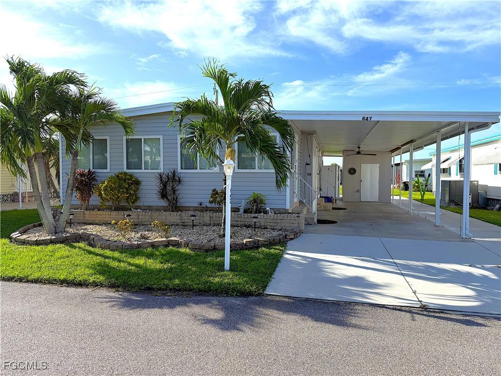 5508 Ben Franklin Ln., North Fort Myers, FL 33917