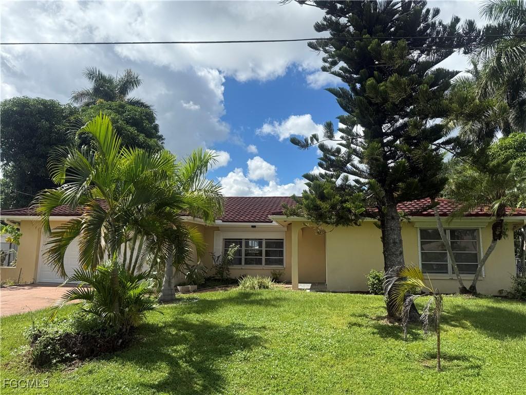 249 Alameda Ave., Fort Myers, FL