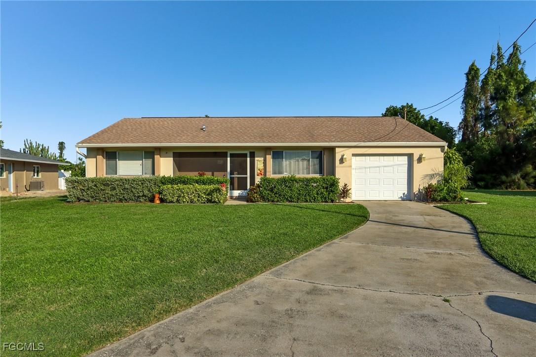 603 NE 17th Pl., Cape Coral, FL 33909