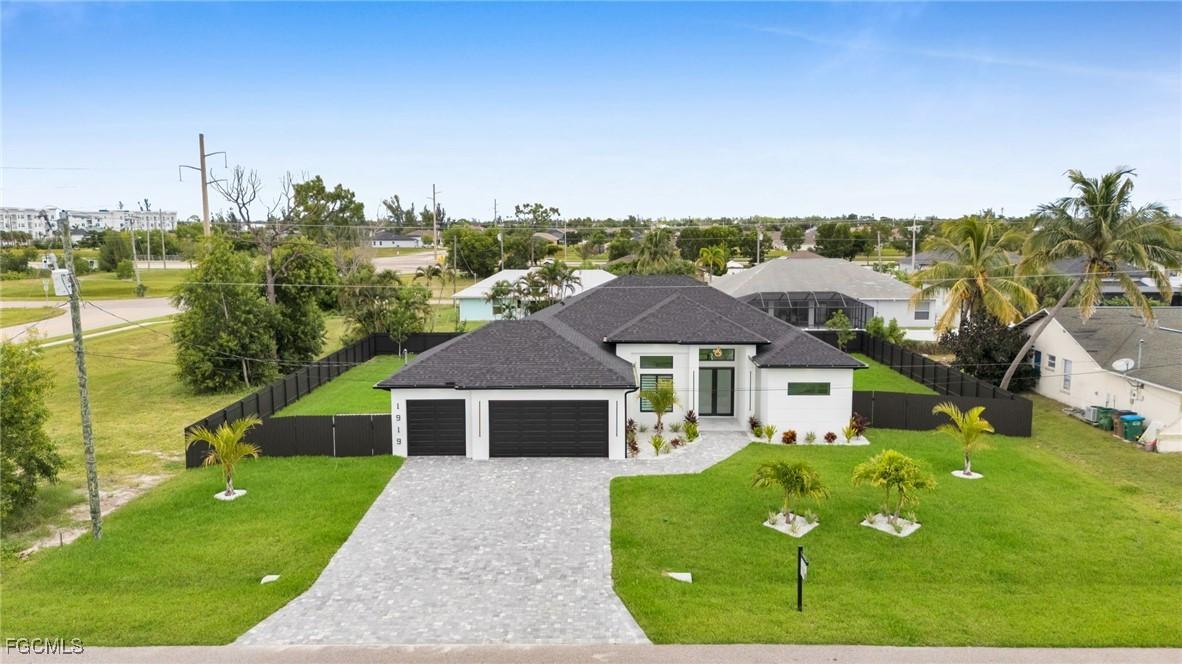 1919 SW 25th Ter., Cape Coral, FL 33914