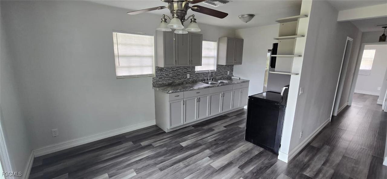 3218 24th St., Lehigh Acres, FL 33976