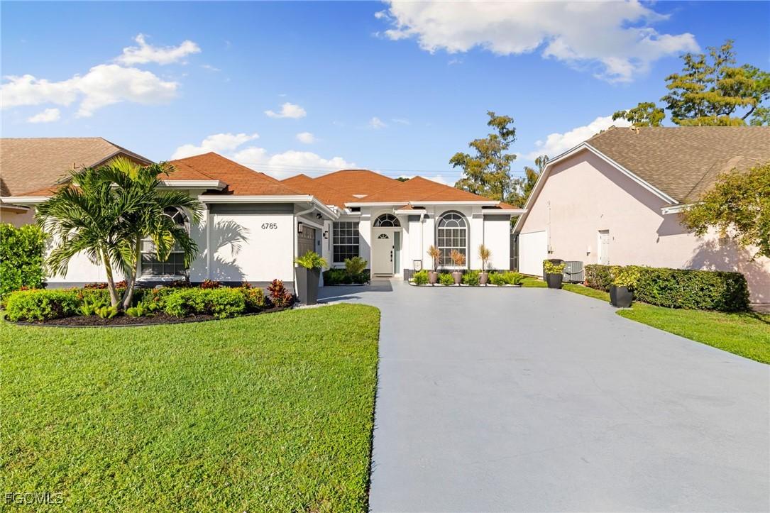 6785 Berwick Pl., Naples, FL 34104