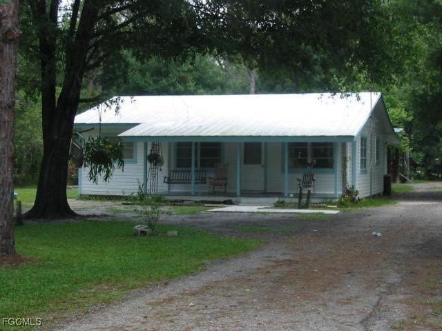 11631 Deal Rd., North Fort Myers, FL 33917