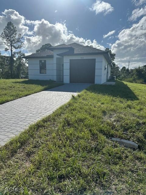 810 Downer Ave., Lehigh Acres, FL 33974
