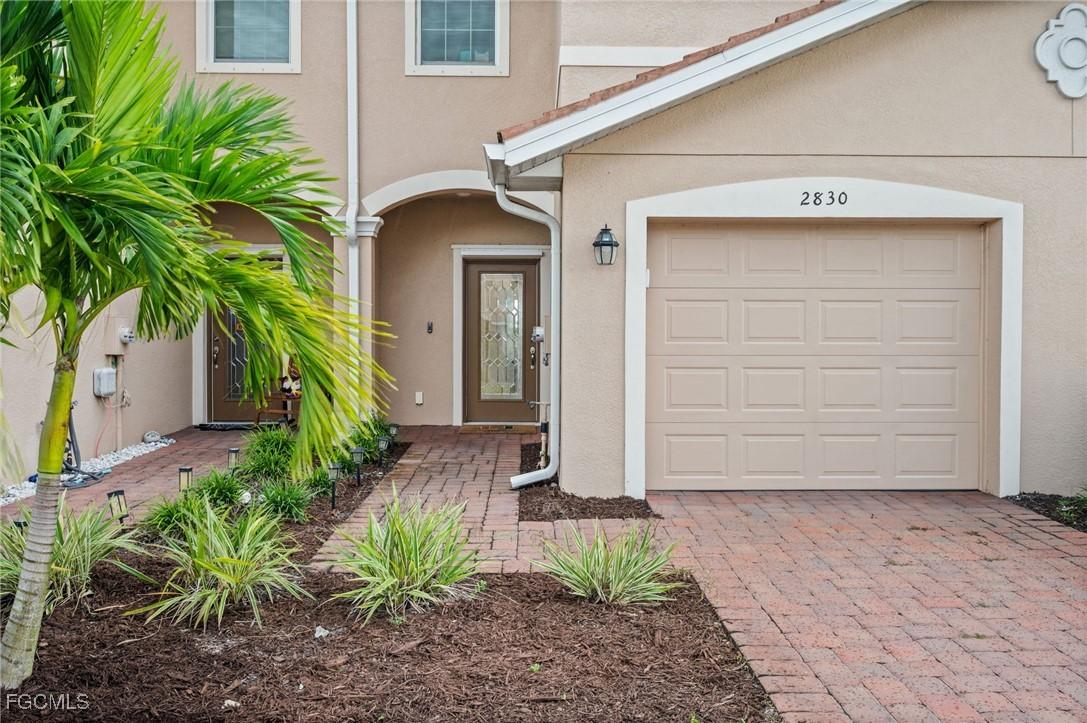 2830 Blossom Way, Naples, FL 34120