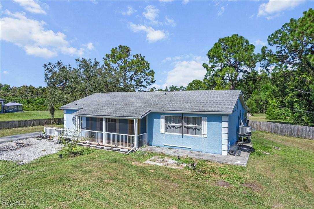 4121 16th Ave., Naples, FL 34120