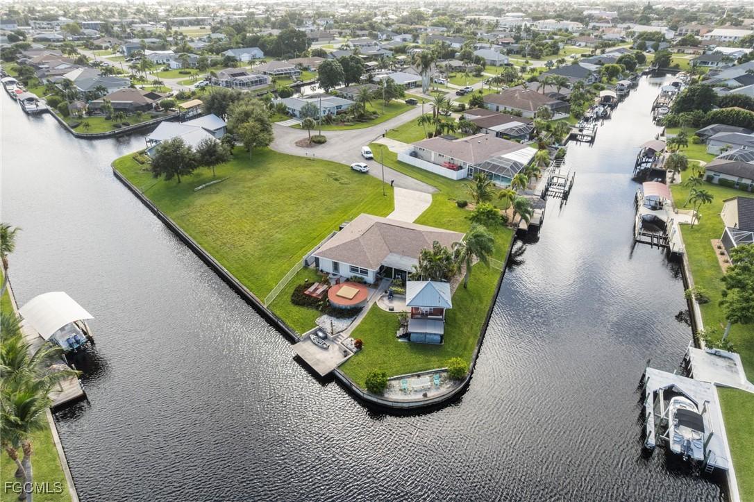 3814 SE 13th Ave., Cape Coral, FL 33904