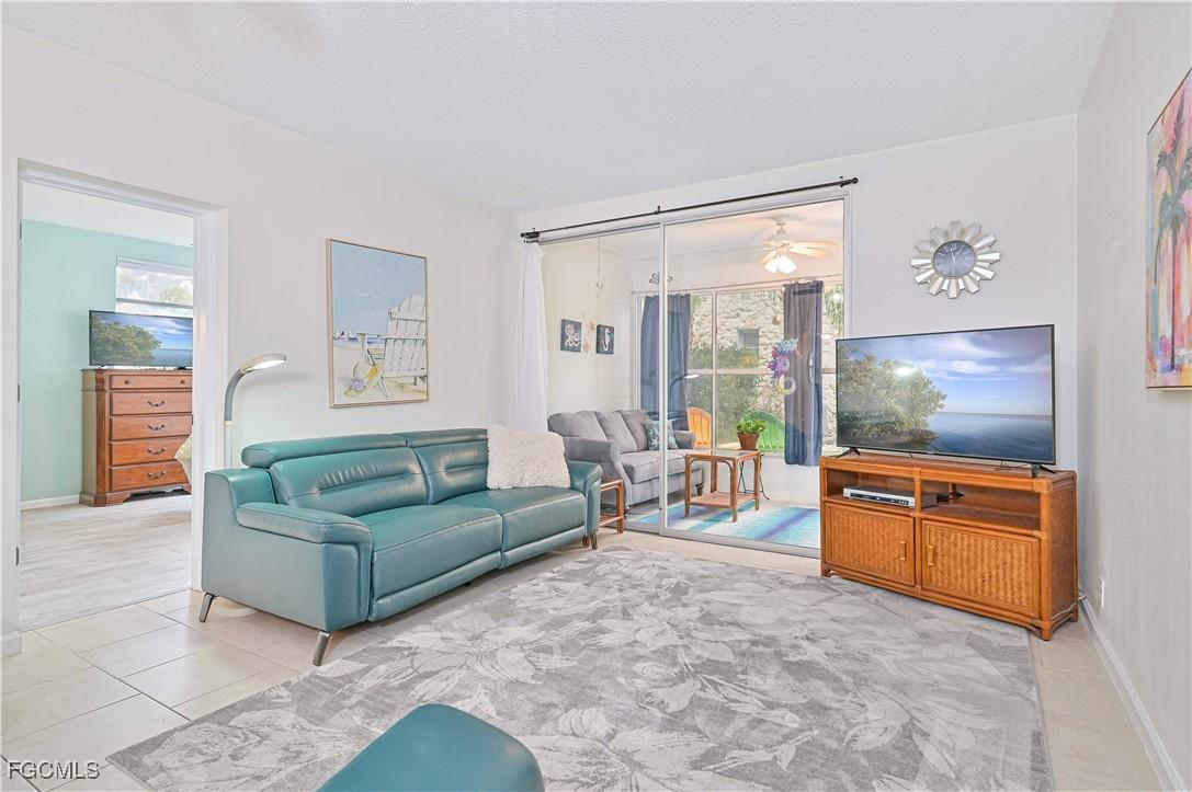 403 SE 43rd Ter. #6, Cape Coral, FL 33904