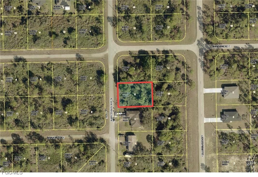 217 Narcissus Ave., Lehigh Acres, FL 33974
