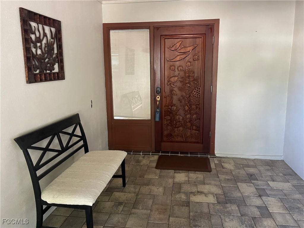 6335 Hofstra Ct., Fort Myers, FL 33919