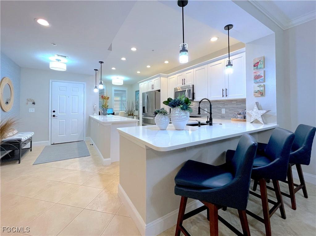 11001 Gulf Reflections Dr. #105, Fort Myers, FL 33908