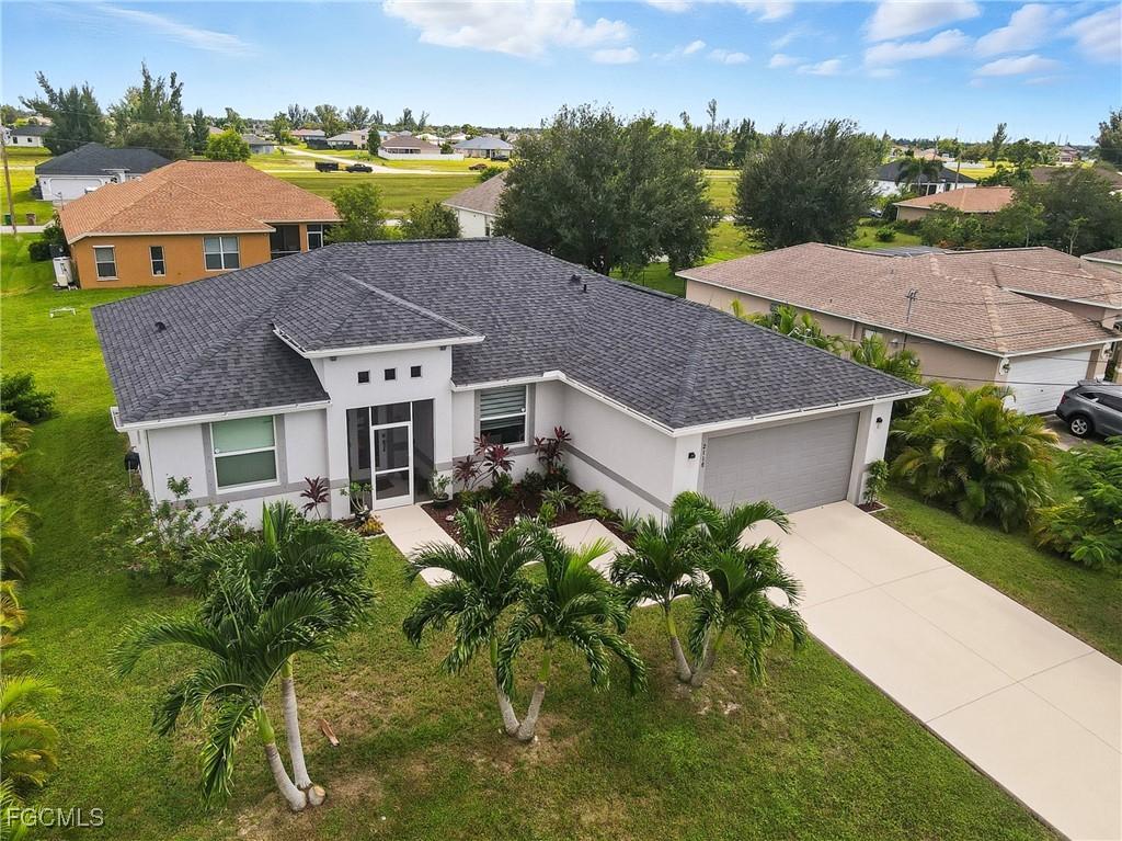 2118 NW 14th Ln., Cape Coral, FL 33993