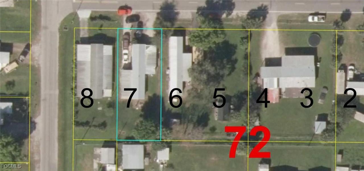 784 Avenue E, Moore Haven, FL 33471