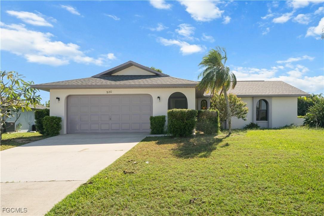 920 SE 18th Ter., Cape Coral, FL 33990