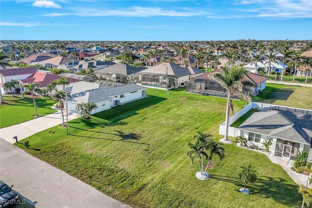 1909 SW 54th Ln., Cape Coral, FL 33914
