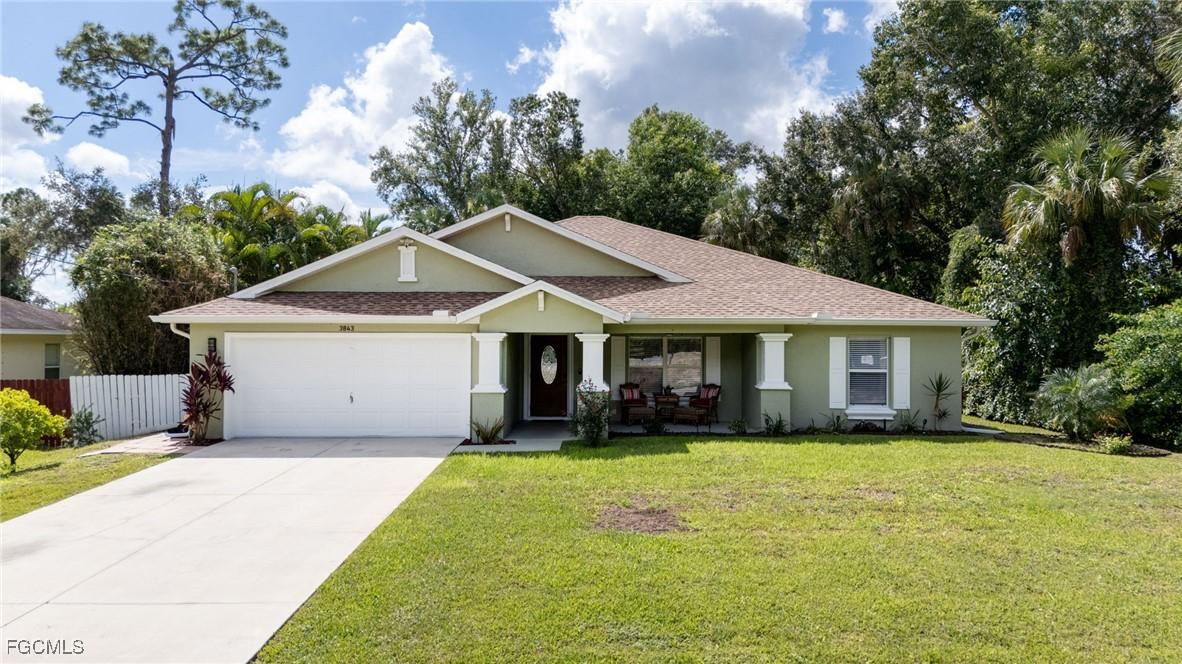 3843 Hopevale St., Fort Myers, FL 33905