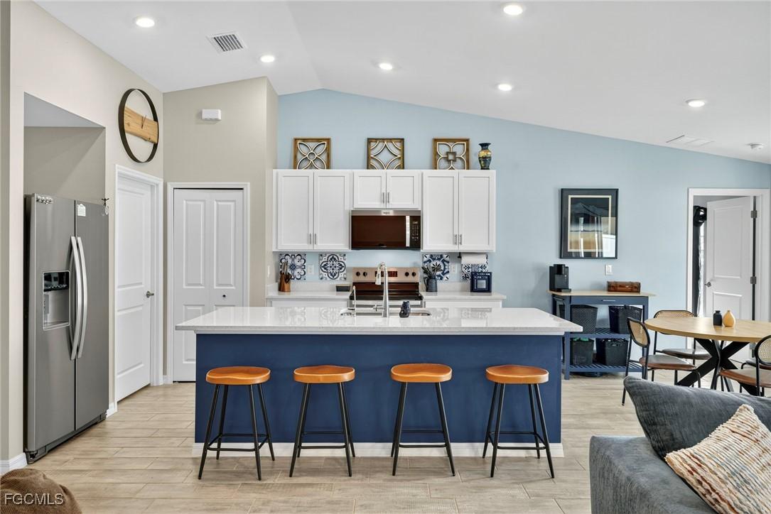 1632 SW 28th Ter., Cape Coral, FL 33914