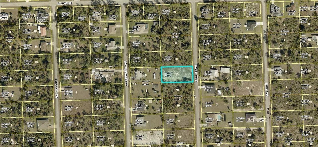 915 8th Ave., Lehigh Acres, FL 33972