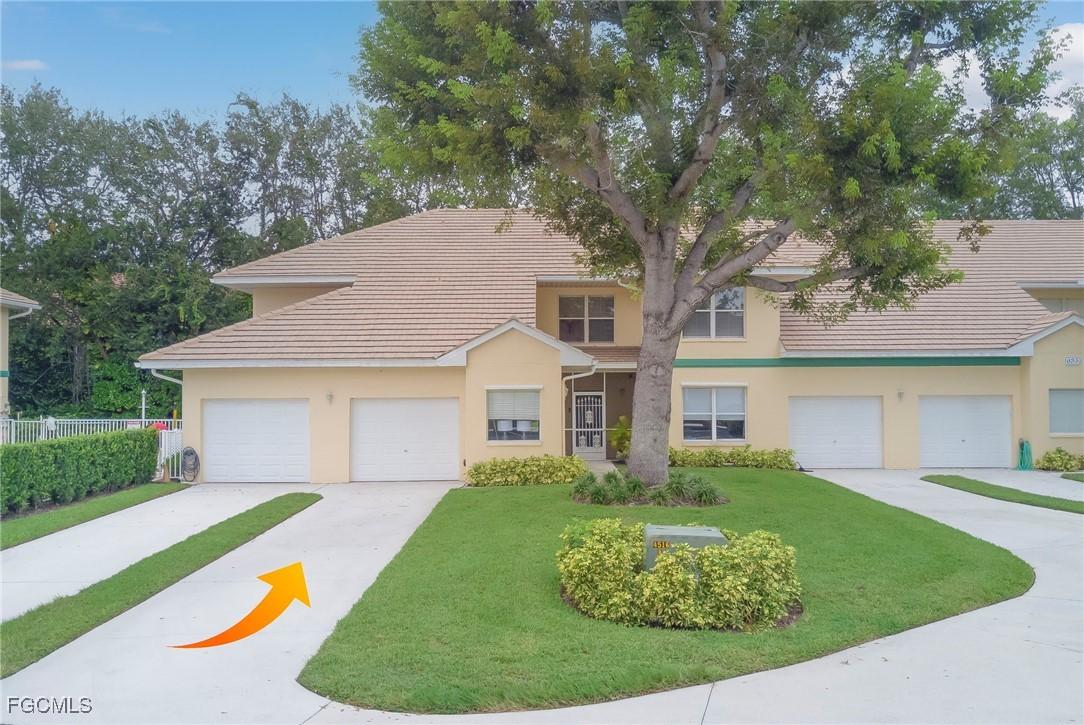 635 Mardel Ct. #204, Naples, FL 34104