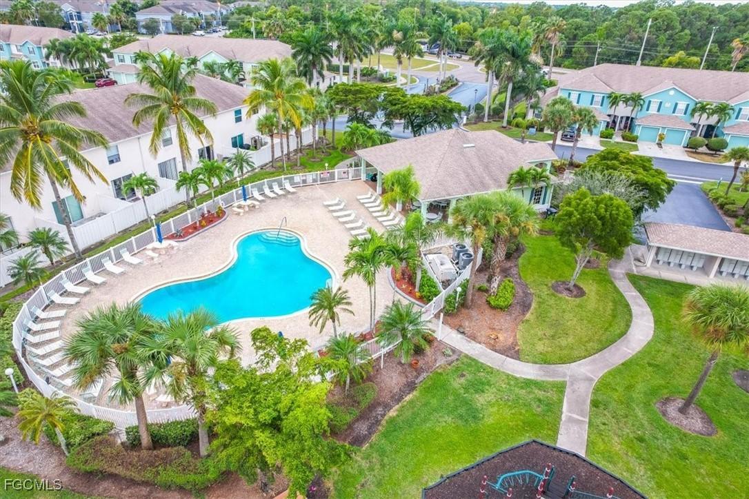 3635 Pine Oak Cir. #102, Fort Myers, FL 33916