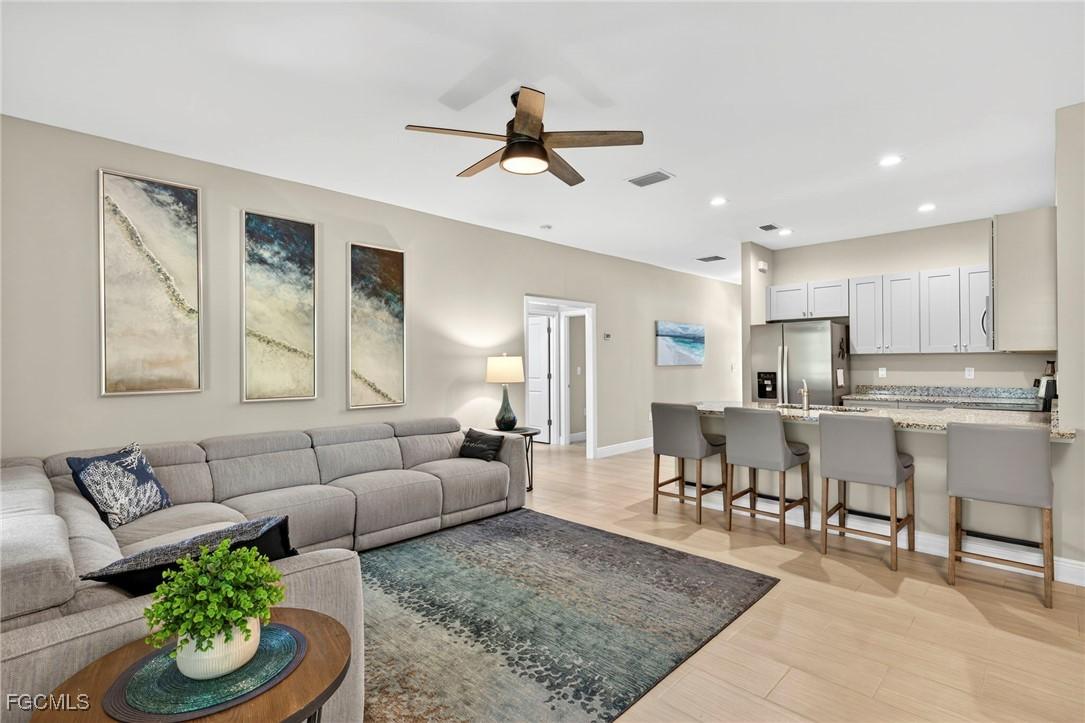 1823 NW 28th Pl., Cape Coral, FL 33993