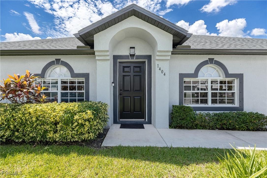 1404 NW 4th St., Cape Coral, FL 33993
