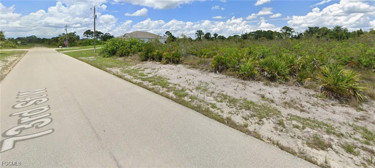 2910 73rd St., Lehigh Acres, FL 33971