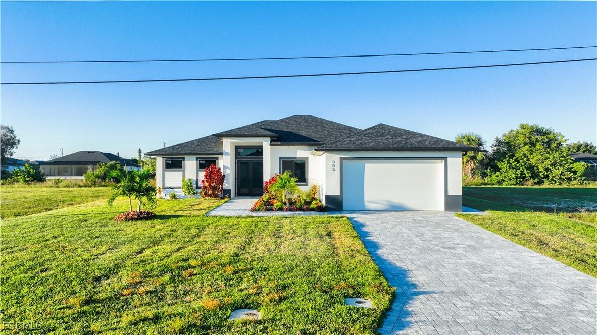 313 NE 5th Ter., Cape Coral, FL 33909