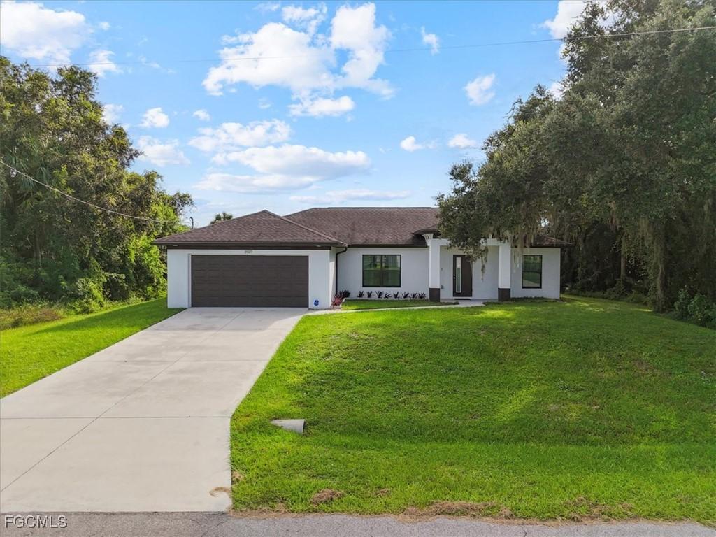 2027 Granada Rd., Labelle, FL 33935