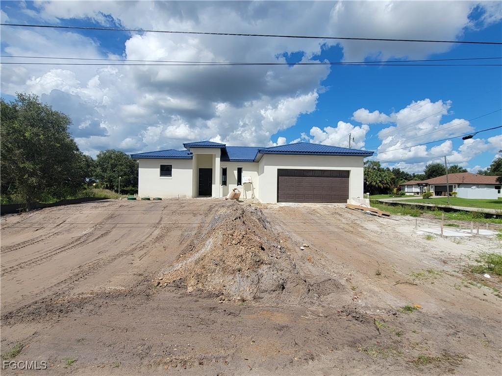 3707 E 15th St., Lehigh Acres, FL 33972