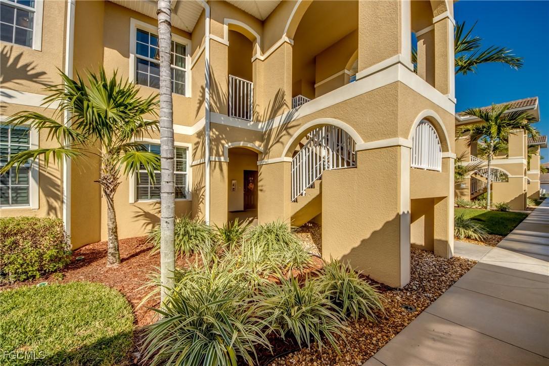 1051 Winding Pines Cir. #203, Cape Coral, FL 33909