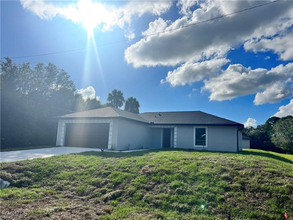 2502 35th St., Lehigh Acres, FL 33976