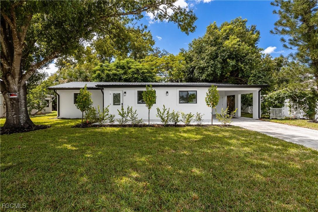 1406 Loma Linda Dr., Fort Myers, FL 33919